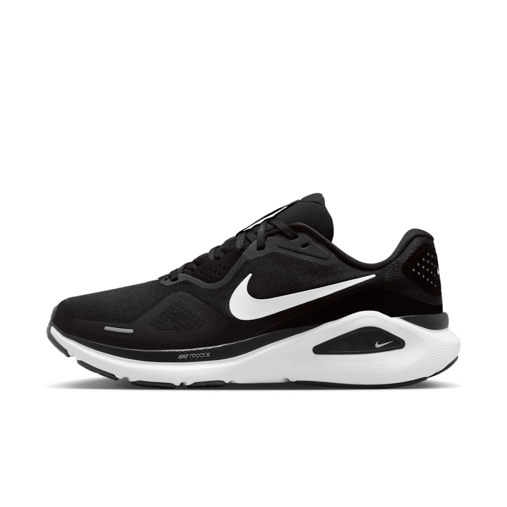 Nike Structure 26 'Black'
