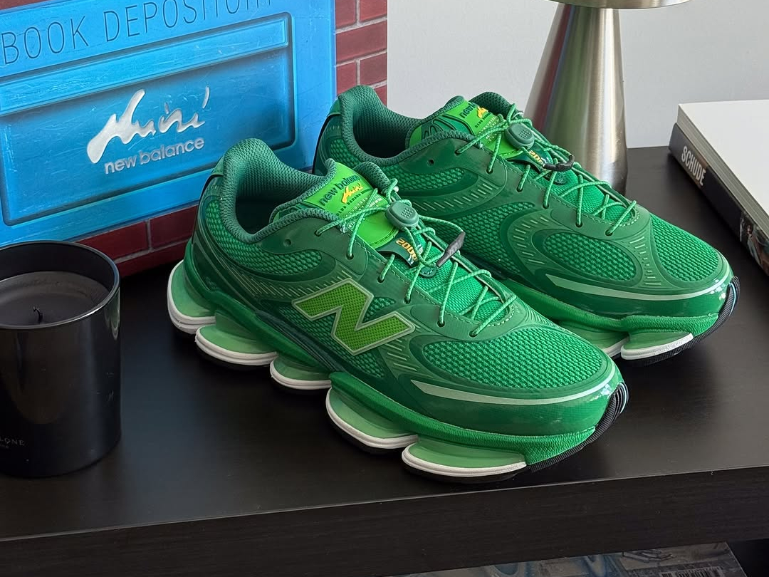 Amine x New Balance 2000 ABZORB ‘Biblioteca’ U2000ME