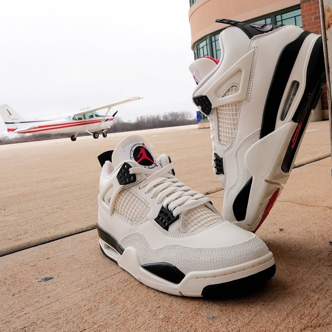 Air Jordan 4 ‘Flight Club' IM4002-100