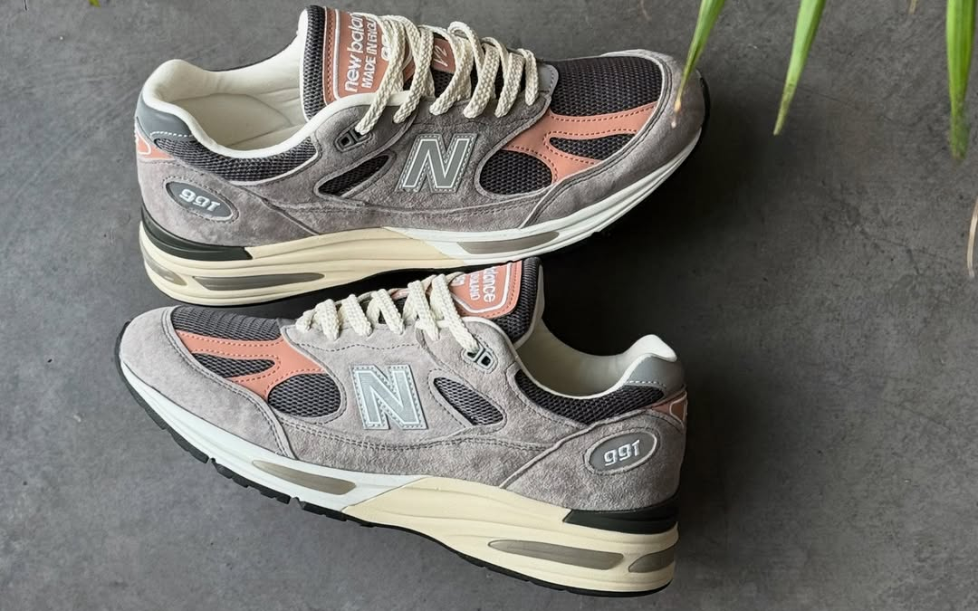 New Balance MIUK 991v2 ‘Elephant’ (U991GC2)