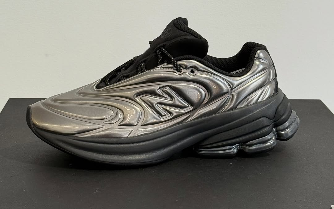 Slam Jam x New Balance 5030