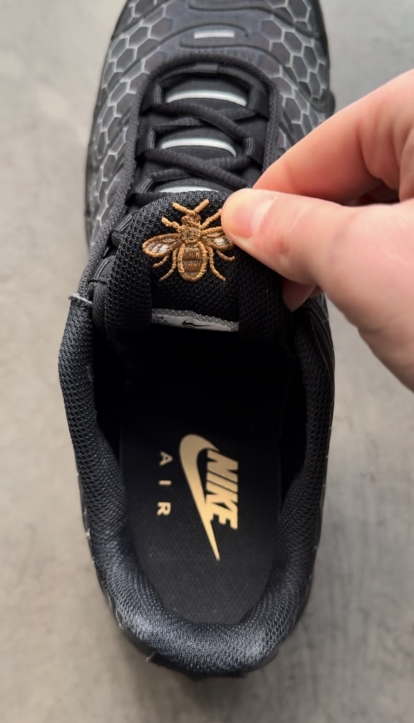 Nike TN ‘Manchester’ (IQ0287-010)